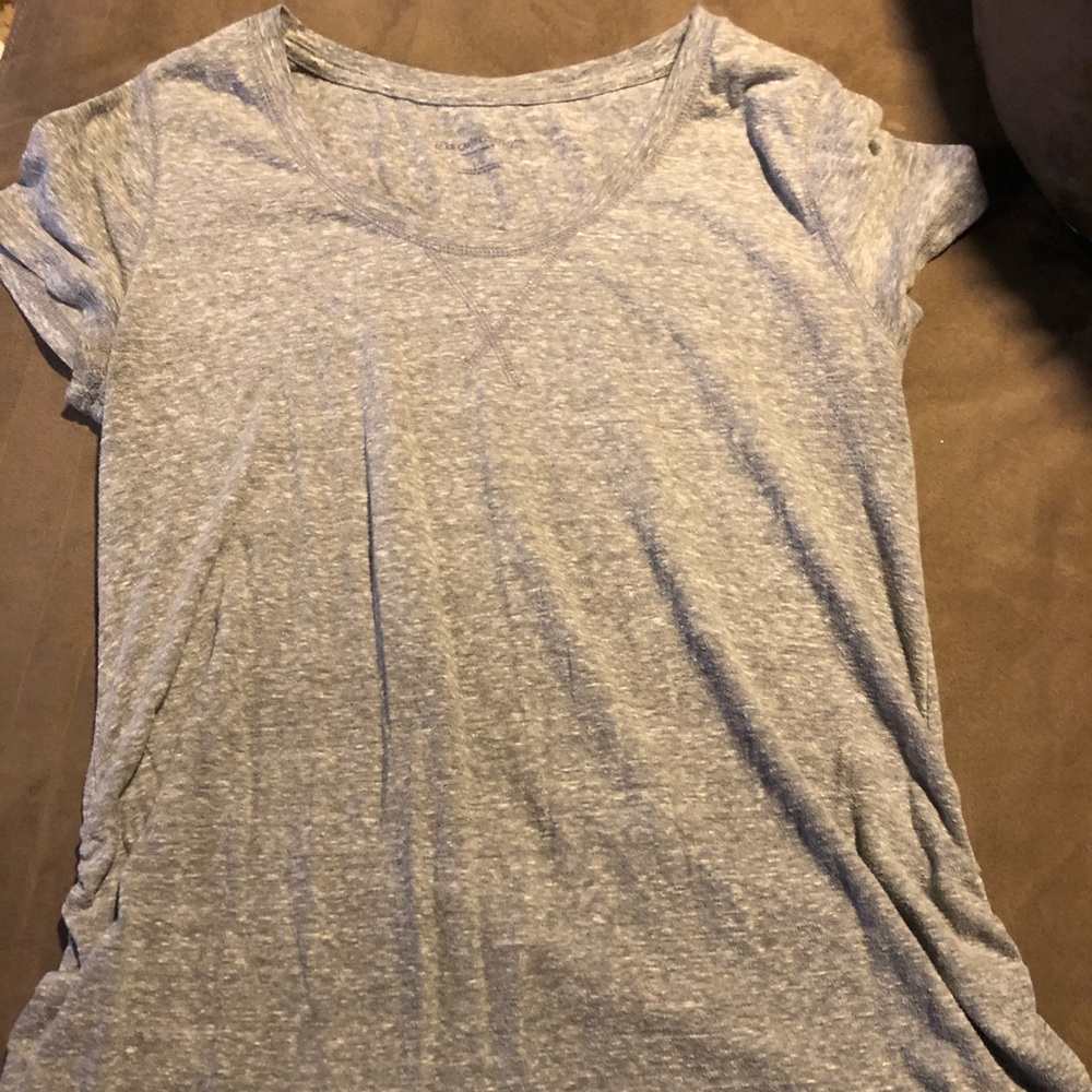 Maternity tee shirt